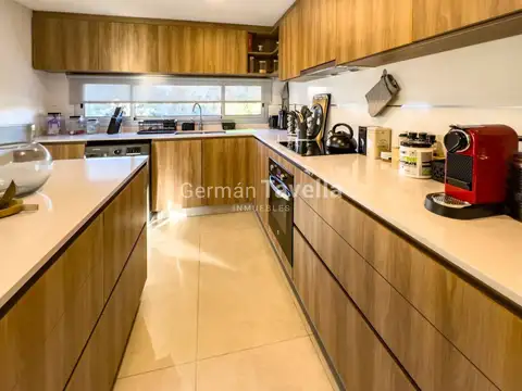 Departamento en Venta con 2 cocheras