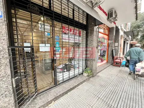 Local en Alquiler en Villa Urquiza, $ 2.000.000