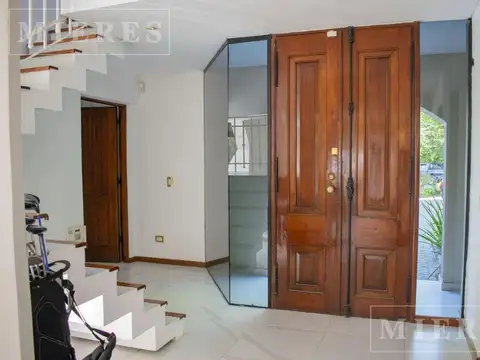 Casa en Alquiler en Olivos Golf Club, USD 2.200