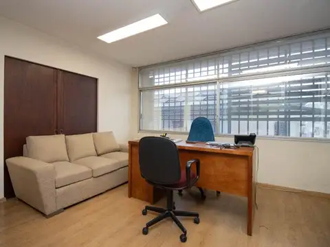 Cerrito 300