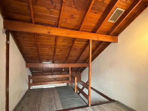 Depto Tipo Casa en Venta en Morón, USD 42.000