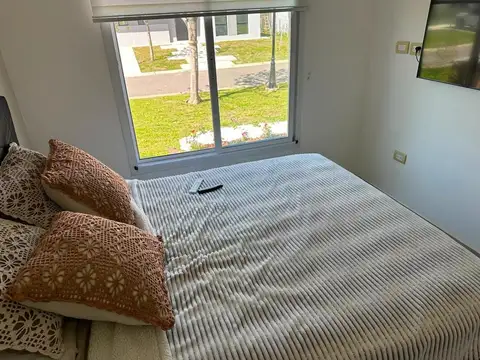 Casa en Venta en Pilar del Este - San Ramón, USD 155.000