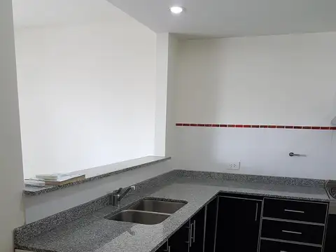 Departamento en Alquiler en Zona Centro, $ 550.000