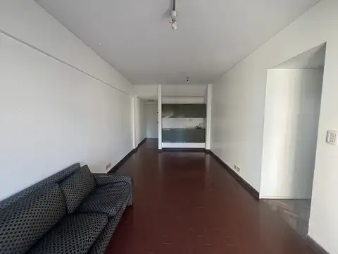 Departamento en Alquiler 50 años
