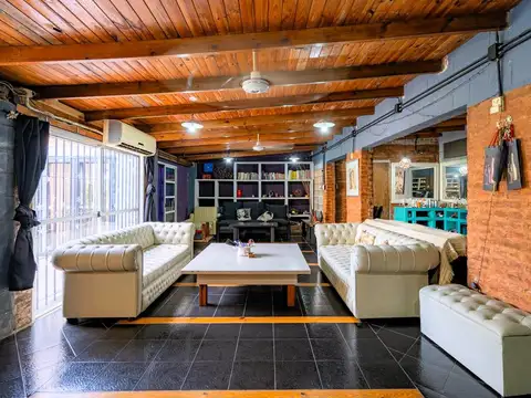CASA VENTA 6 AMBIENTES TEMPERLEY