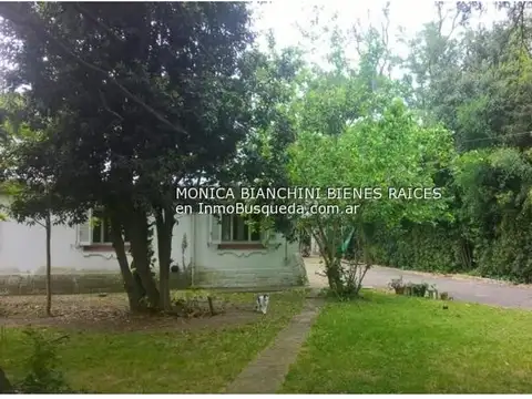 Casa en Venta con 10 cocheras