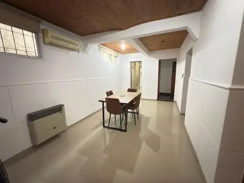 VENTA - CASA DOS DORMITORIOS - BARRIO SALADILLO