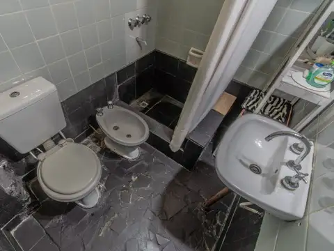 Departamento · En Venta · 3 Ambientes · Amplio · Luminoso · Balcón ·Villa Bosch