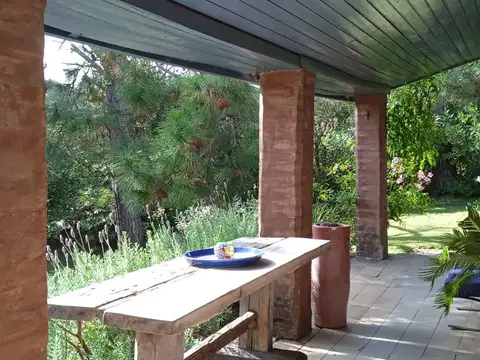 Casa 4 ambientes con 3 baños