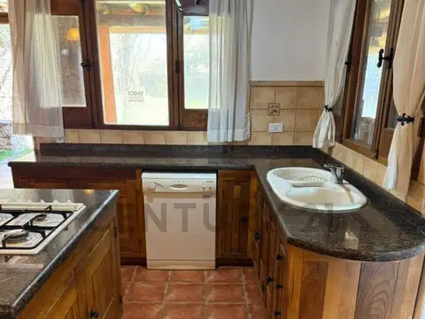 CASA EN BARRIO PRIVADO VISTALBA COUNTRY