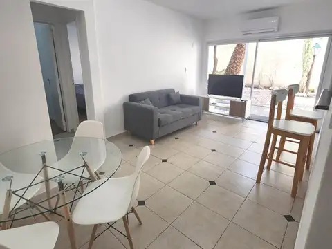 PALERMO: Alquiler Temporario Moderno Departamento 3 ambientes con patio en excelente zona