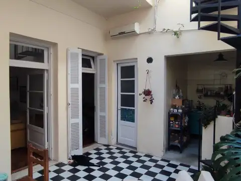 Depto Tipo Casa en Venta 48 años