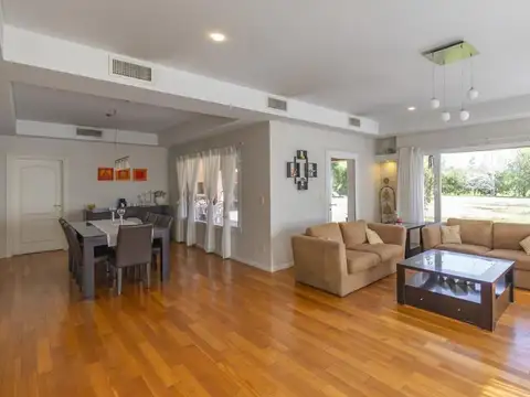 Casa en venta en El Lauquen