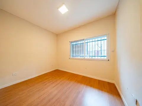 Depto Tipo Casa en Venta en Martín, USD 149.000