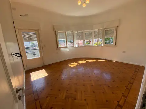 Departamento en Alquiler en Lanus Este, $ 950.000