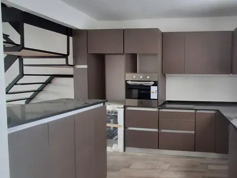 Departamento 4 Amb En Duplex En Av. Cazon 1000, Piso 6