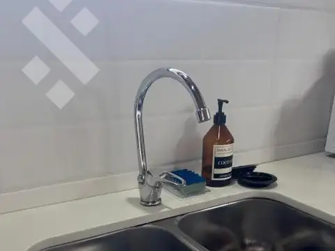 Casa 5 ambientes con 1 baño