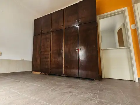 Casa 2 ambientes con 1 baño