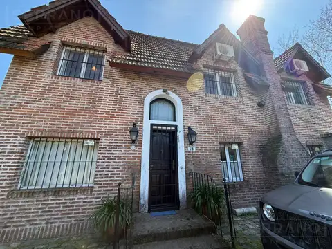 Casa Monoambiente con 2 baños