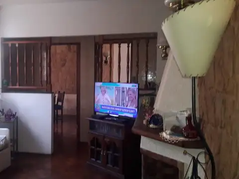 Francisco De Laprida 1200