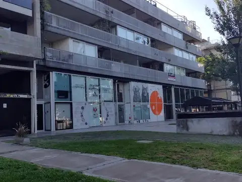 LOCALES A LA VENTA EN EL CORREDOR DONADO HOLMBERG