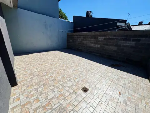 Casa en Venta en San Fernando Vías  /  Centro, USD 115.000
