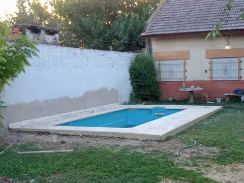 Casa 3 ambientes con 1 baño