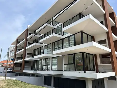 VENTA APARTAMENTO 2 DORMITORIOS PUNTA DEL ESTE