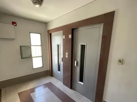 Oficina en Alquiler al Noreste