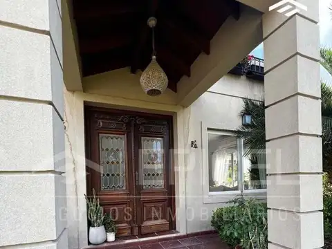 Casa en Alquiler de 3 dormitorios