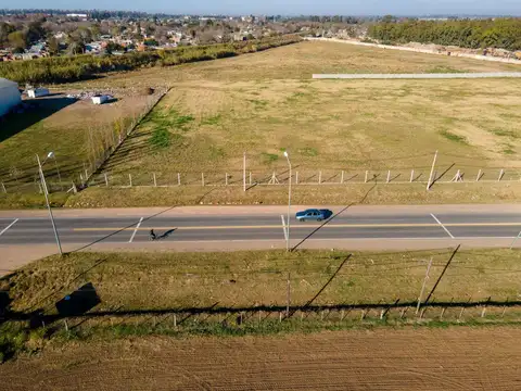 Terreno en Venta en Granadero Baigorria, USD 1.050.000