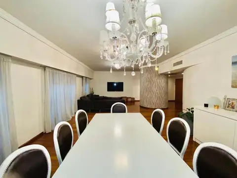 Departamento en Venta con 2 cocheras