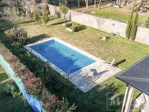 Casa en Venta en Loma Verde, USD 190.000