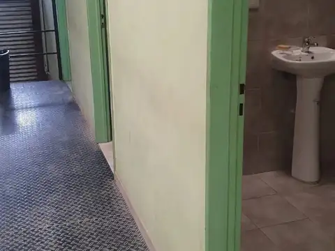 Galpon en Venta en Mataderos, USD 420.000