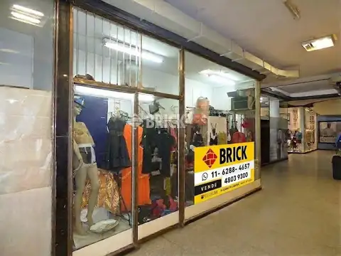 AV. SANTA FE AL 1500 - LOCAL EN PLANTA BAJA EN GALERIA ARMENIA 11 M2