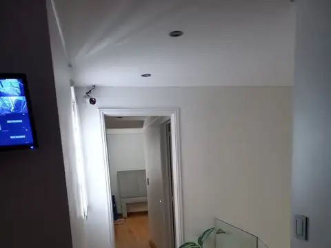 Depto Tipo Casa en Alquiler con 1 cocheras