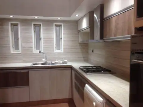 Departamento en Venta de 9 ambientes