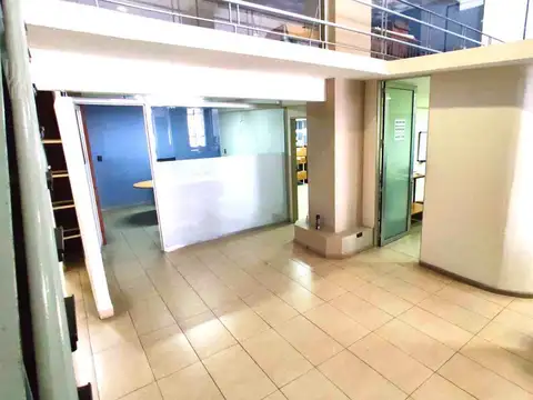 Local en venta. Centro de Santa Fe