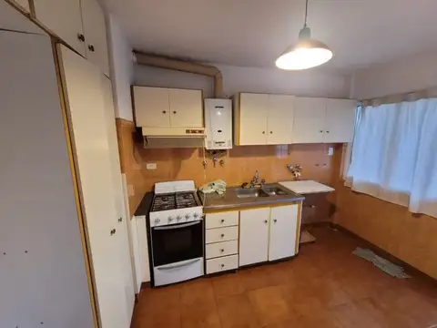 Departamento 4 ambientes con 1 baño
