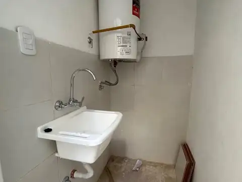 2 amb planta baja al frente patio