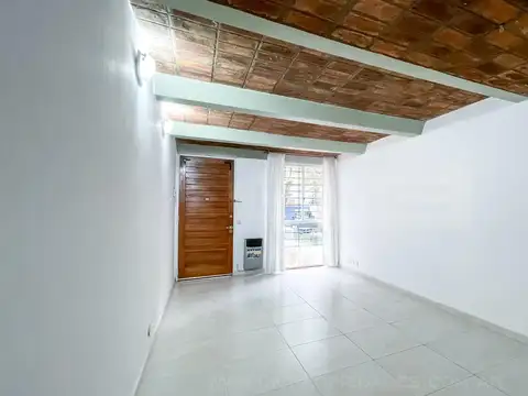 Domingo Repetto al 600 entre Pedro Goyena y Ricardo Gutiérrez