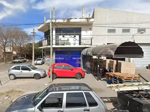 Local en Venta en Bernal Oeste, USD 350.000