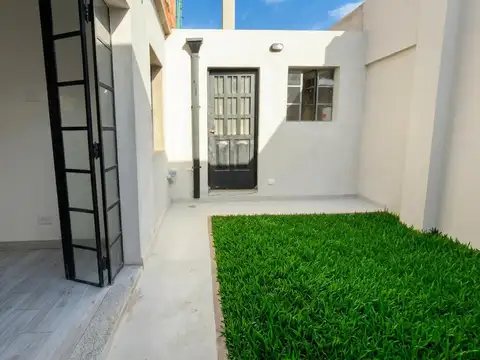 Depto Tipo Casa en Venta en Olivos, USD 165.000