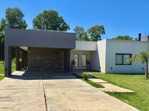 Casa en Venta en La Magdalena, USD 265.000