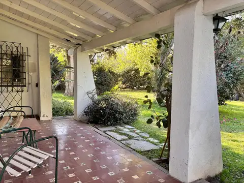 Casa en Venta con 1 cochera