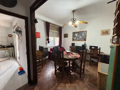 Imperdible Oportunidad - Hermoso Dpto 3 Amb en el corazon de Coghlan. Frente. C/ Balcon.-64 m2