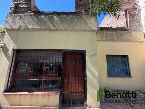 Casa 3 ambientes con 1 baño
