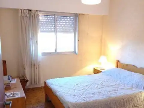 Paseo 133 100, Piso 2