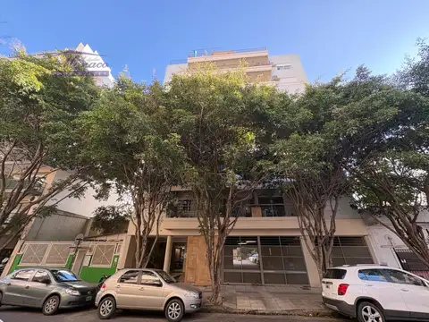 Díaz Colodrero 3000, Piso 8°