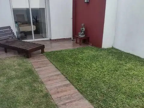 Depto Tipo Casa en Venta al Norte